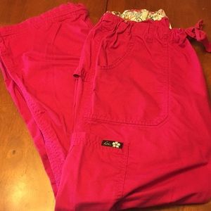 Koi scrub pants with cargo packets